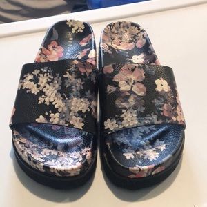 🌸Cherry Blossom Sandals 🌸